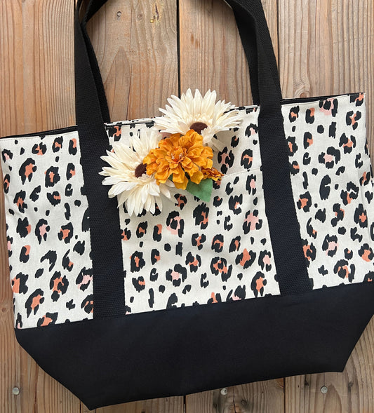 Leopard print tote bag