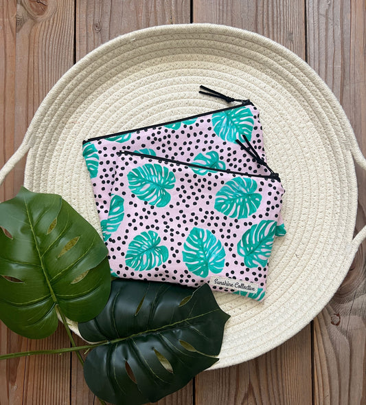 Waterproof lined zipper bag in palm leaves and polka dot print