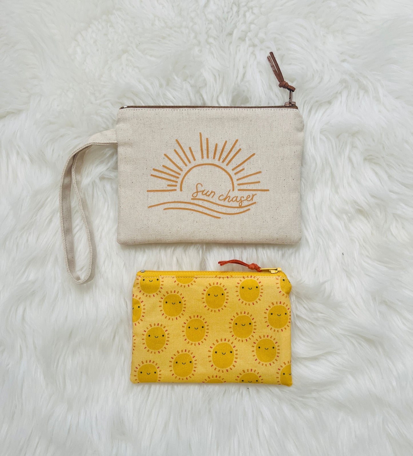 Sun chaser smaller wristlet